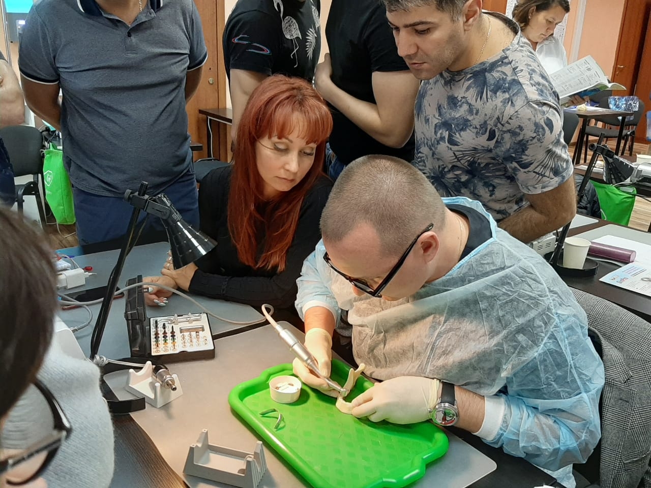 Стоматологическая реабилитация с помощью ангулированных имплантатов, курс 15.09.2020