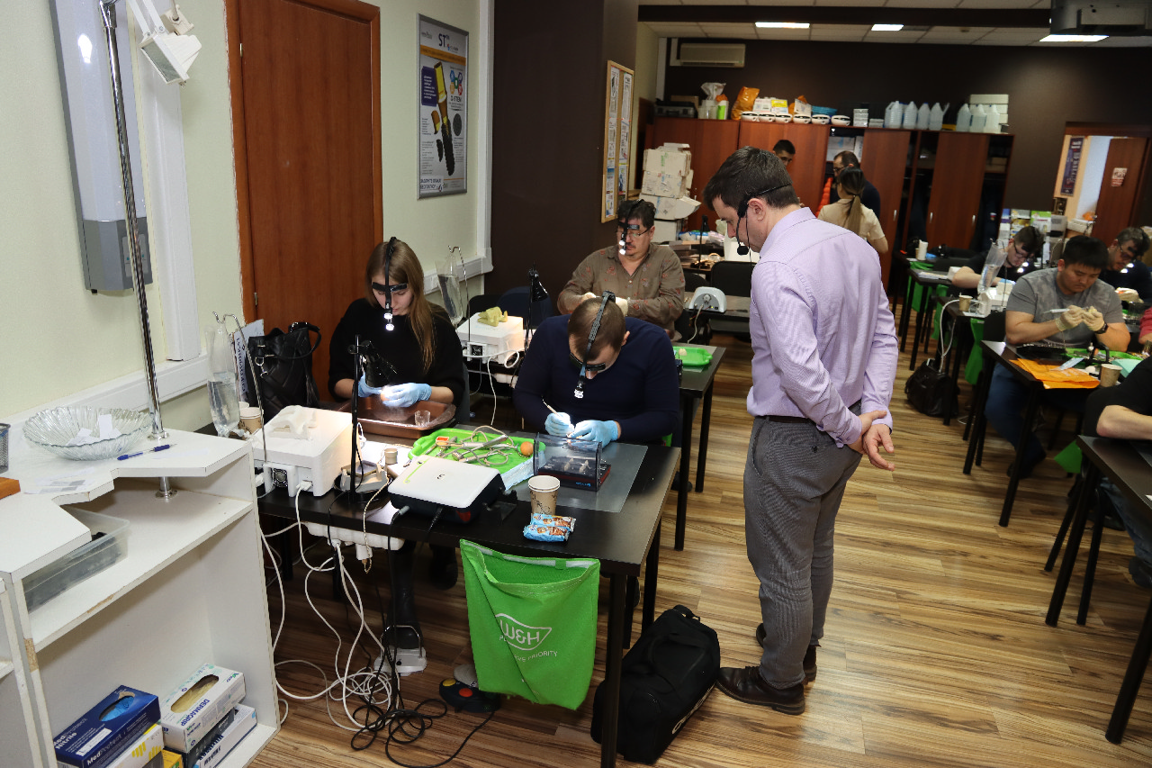 Продвинутый курс по имплантации: костная пластика и синус-лифтинг