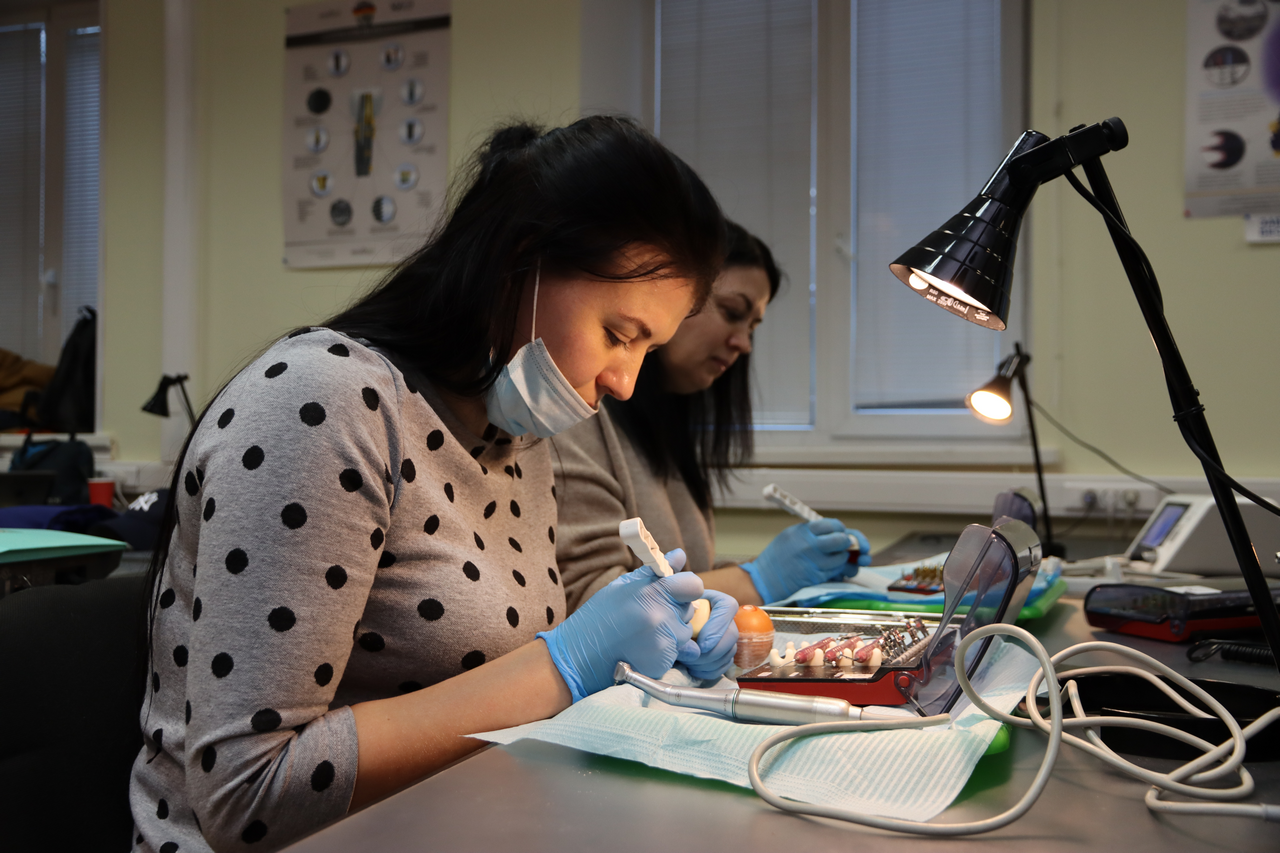 Продвинутый курс по имплантации 10-11 февраля