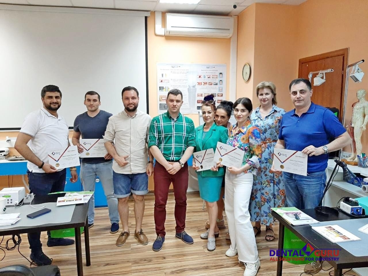 Курс Виталия Панцулая "Одномоментная имплантация и немедленная нагрузка" 2 июля