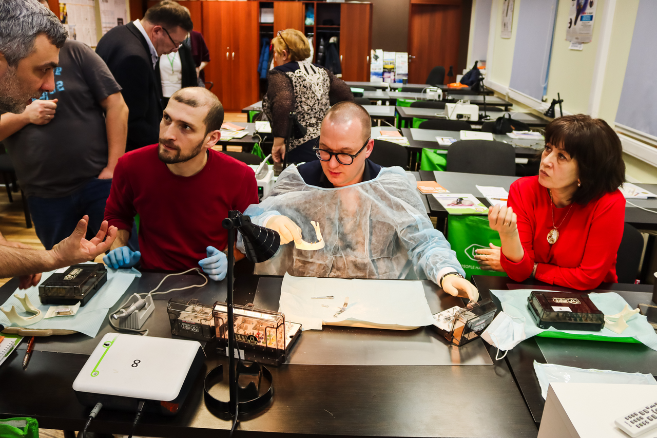 Стоматологическая реабилитация с помощью ангулированных имплантатов, 25.02.2022