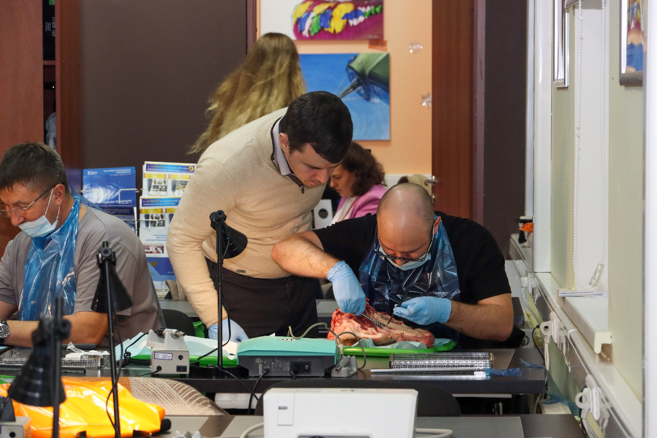 Пластика мягких тканей вокруг имплантатов. Морфологический подход. Пост-релиз 15-16 сентября