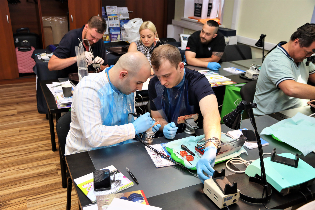 Продвинутый курс по имплантации. Костная пластика и синус-лифтинг