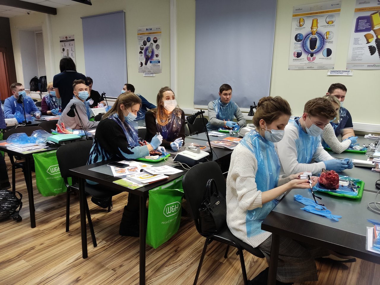 Атравматичное удаление зубов и методики наложения швов. Программа Камиля Наильевича Хабиева