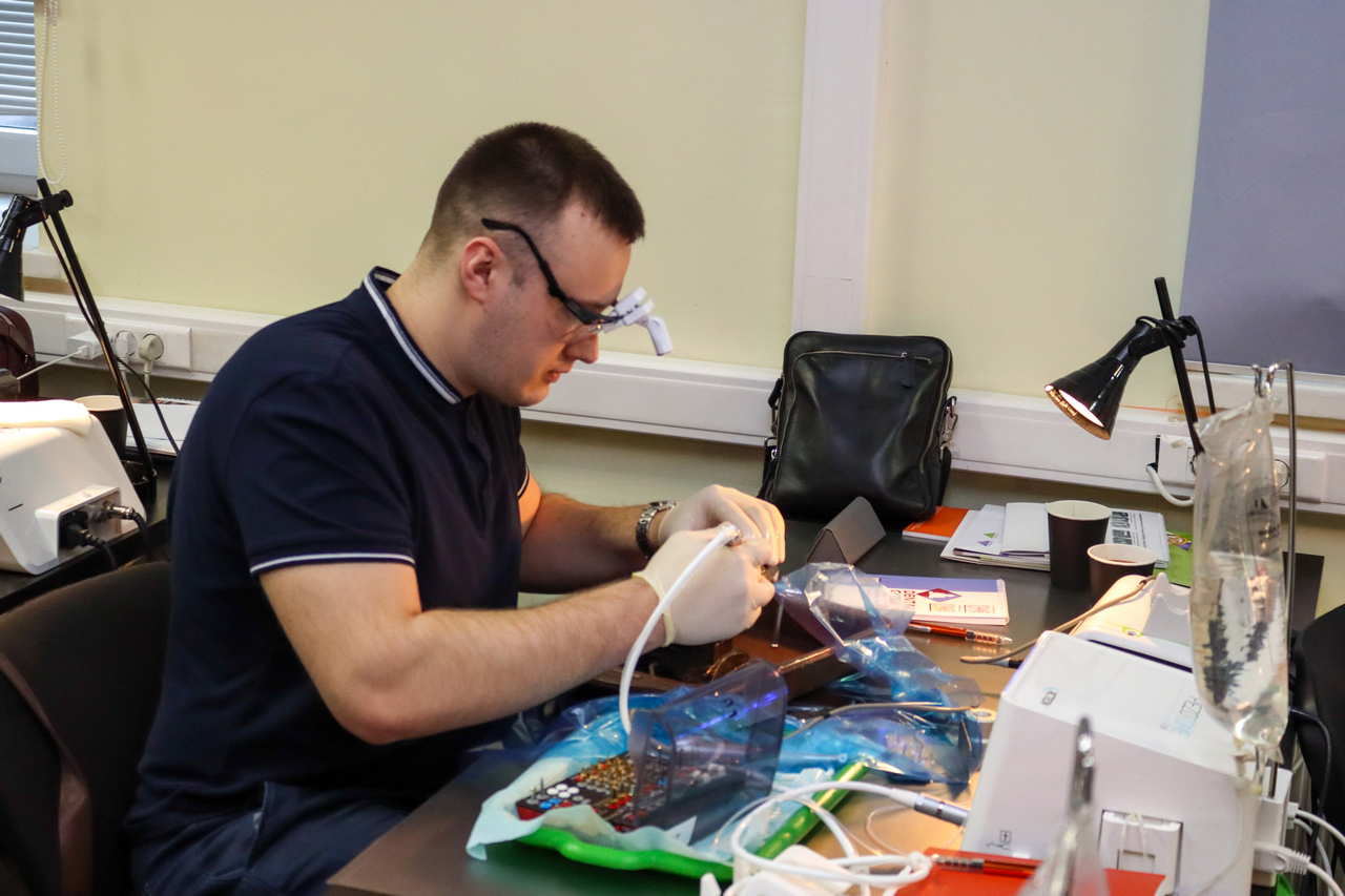 Продвинутый курс по имплантации. Костная пластика и синус-лифтинг