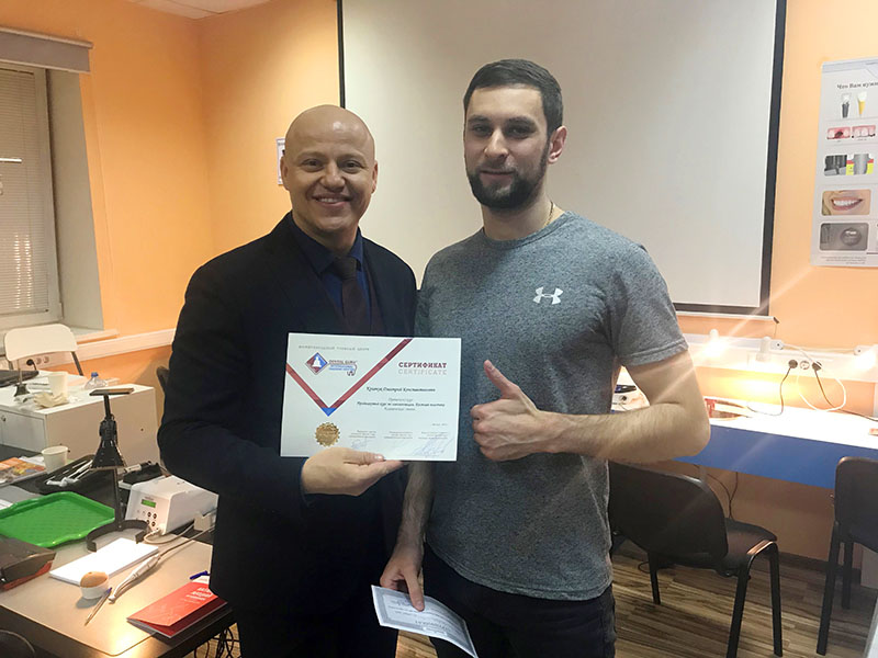 Продвинутый курс по имплантации