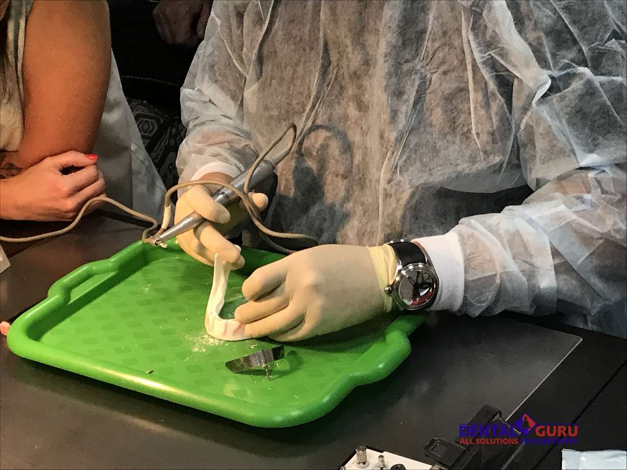 25.06.2021 Стоматологическая реабилитация с помощью ангулированных имплантатов. Имплантация на 4-х имплантатах. Физиологическое и анатомическое обоснование