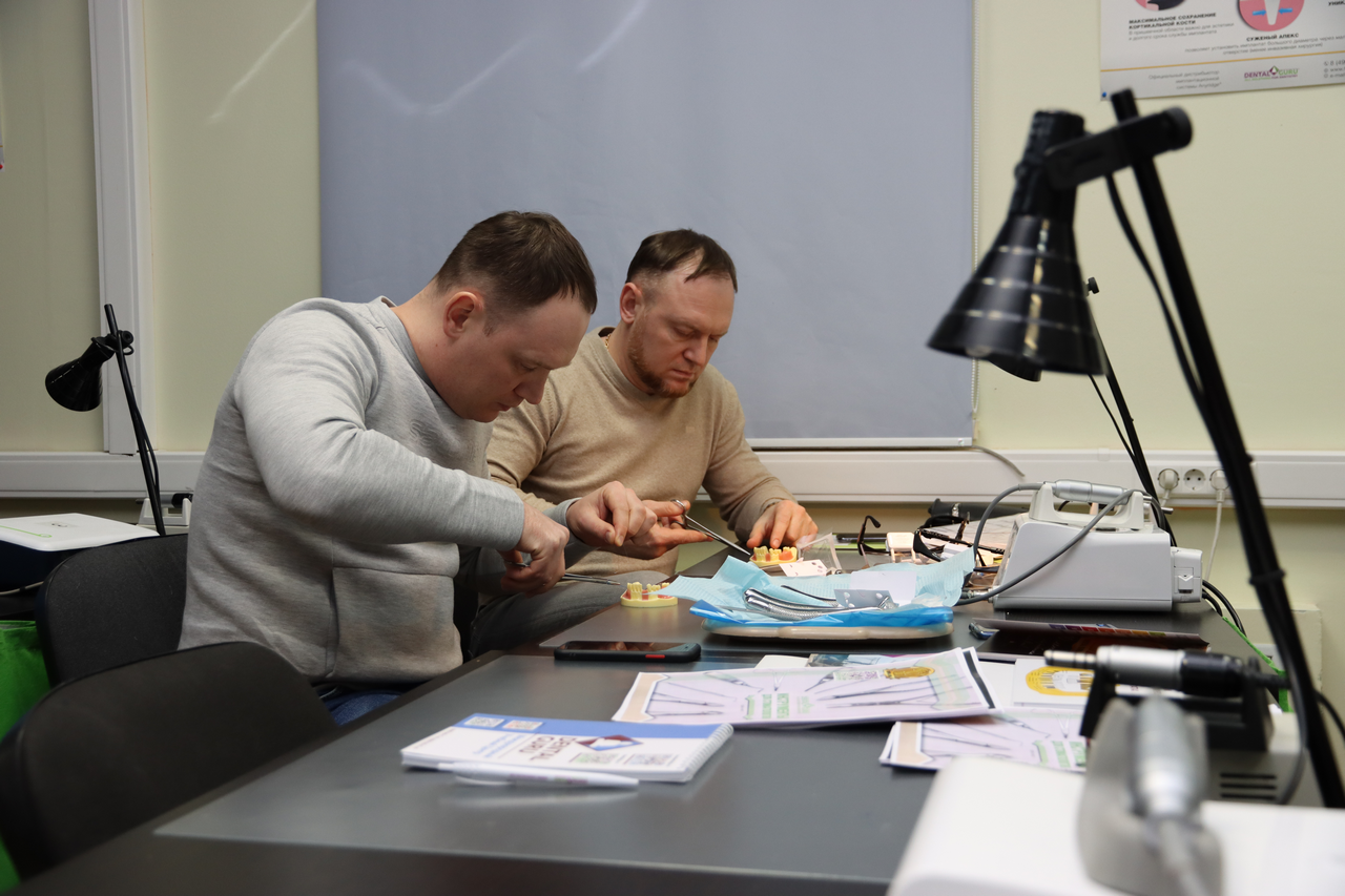 Атравматичное удаление зубов и методики наложения швов 26.01.22