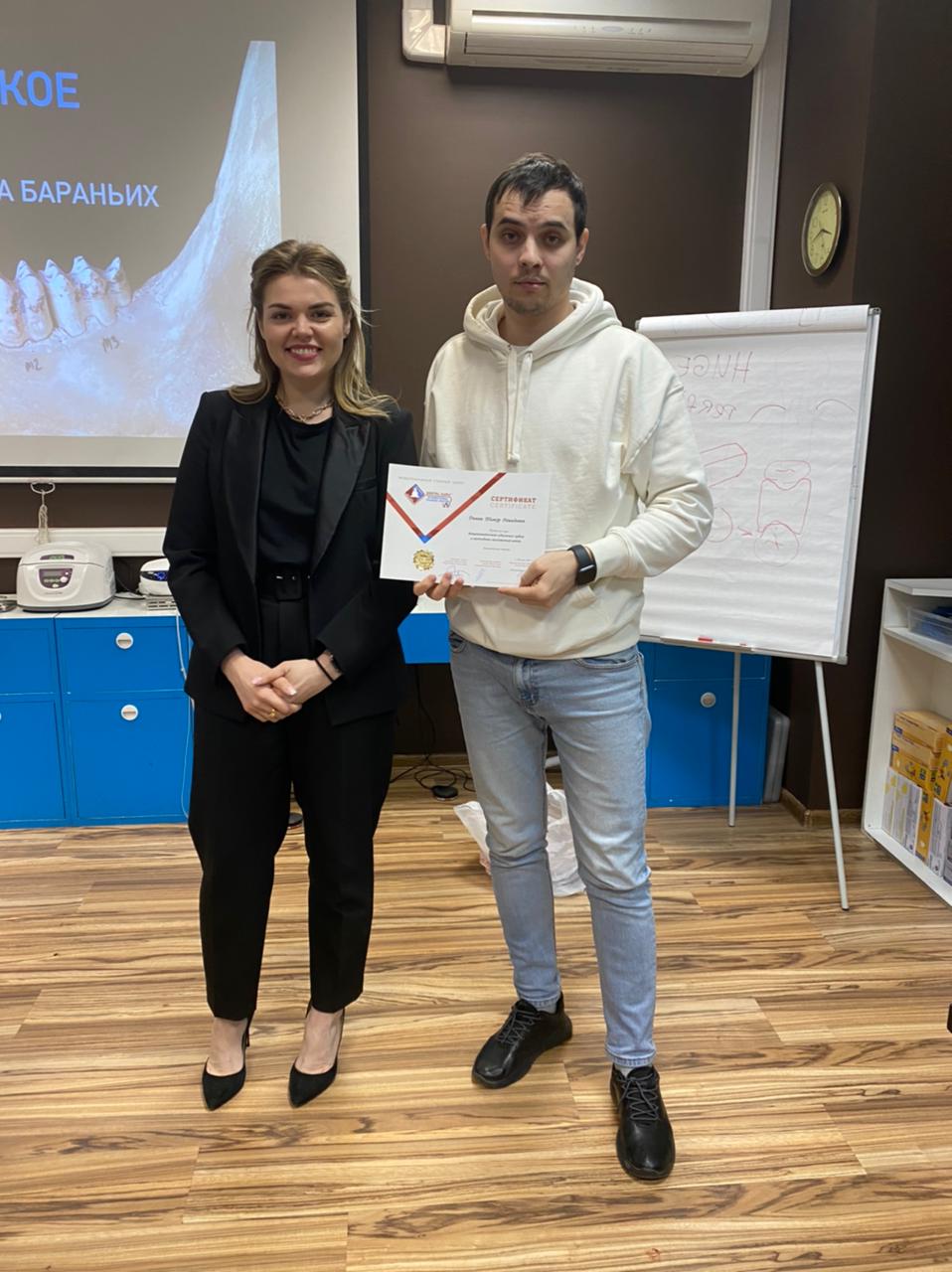 Атравматичное удаление зубов и методики наложения швов. Пост-релиз 09.04.21