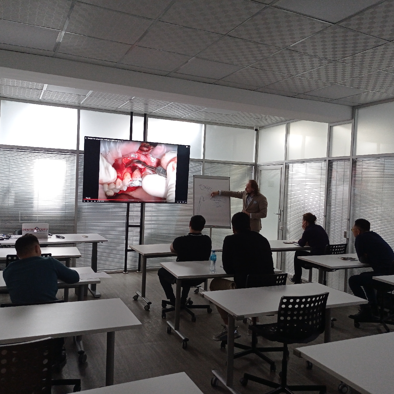 Пластика мягких тканей вокруг имплантатов. PRF в стоматологии. Курс в Казахстане