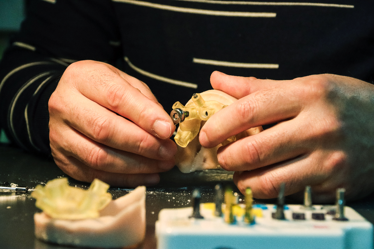 Продвинутый курс R2Gate+ExoCAD. Практика на беззубой челюсти