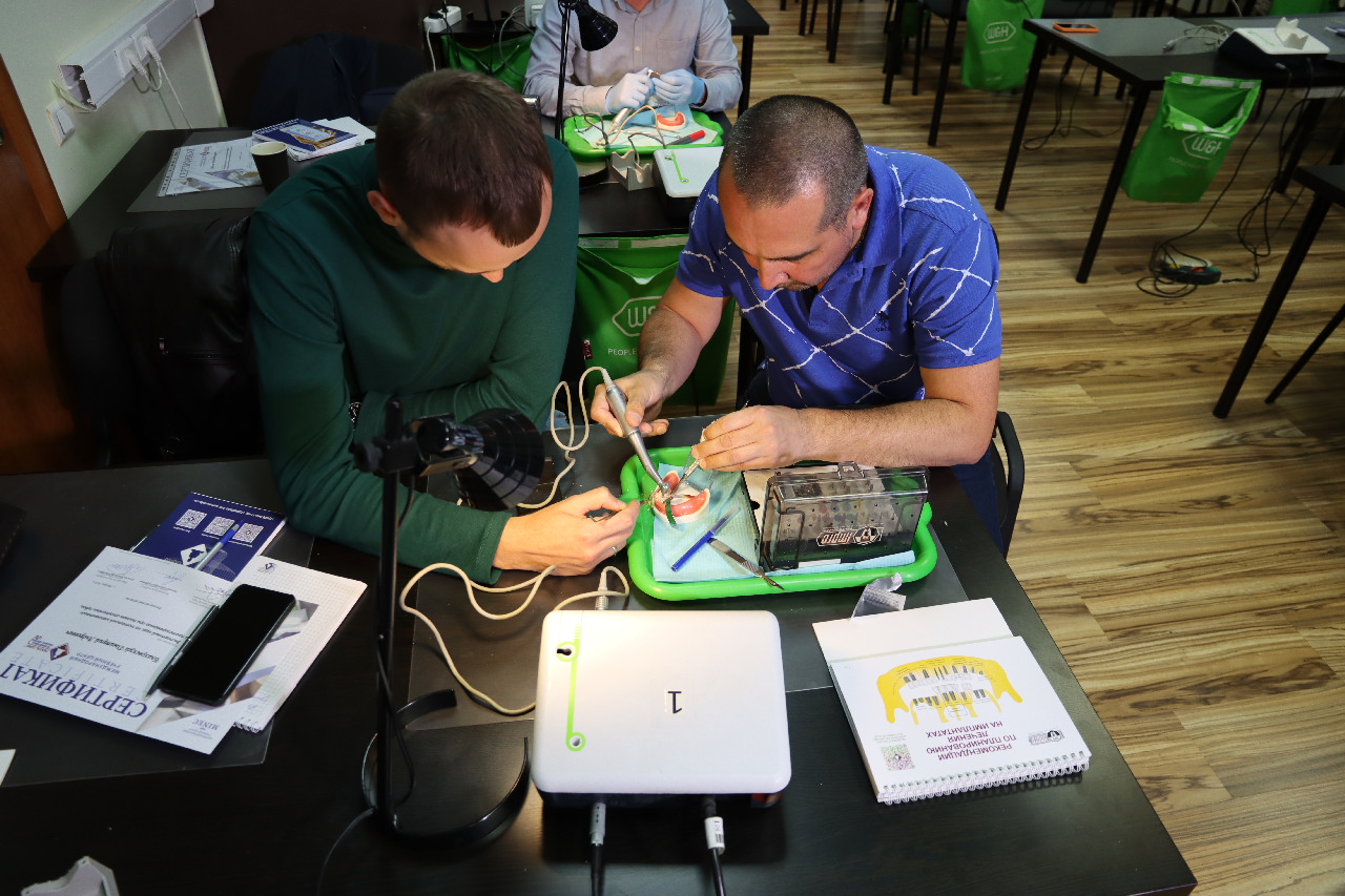 Экспертный курс по тотальной имплантации и протезированию при полном отсутствии зубов