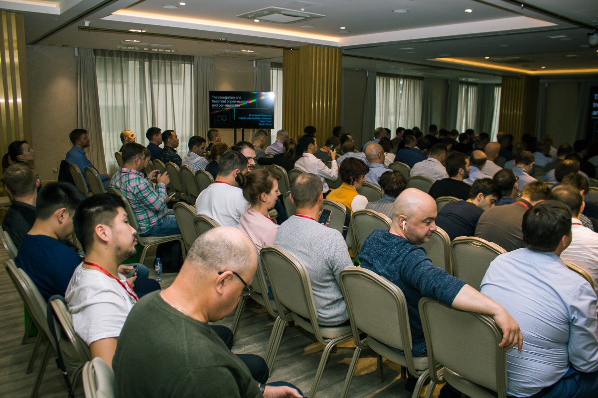 Большой Московский Имплантологический Конгресс с Ховардом Глюкманом 17 октября