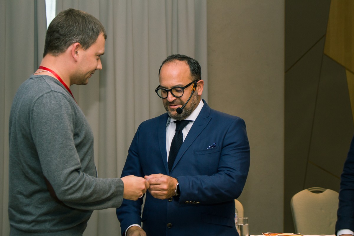 Большой Московский Имплантологический Конгресс с Ховардом Глюкманом 17 октября