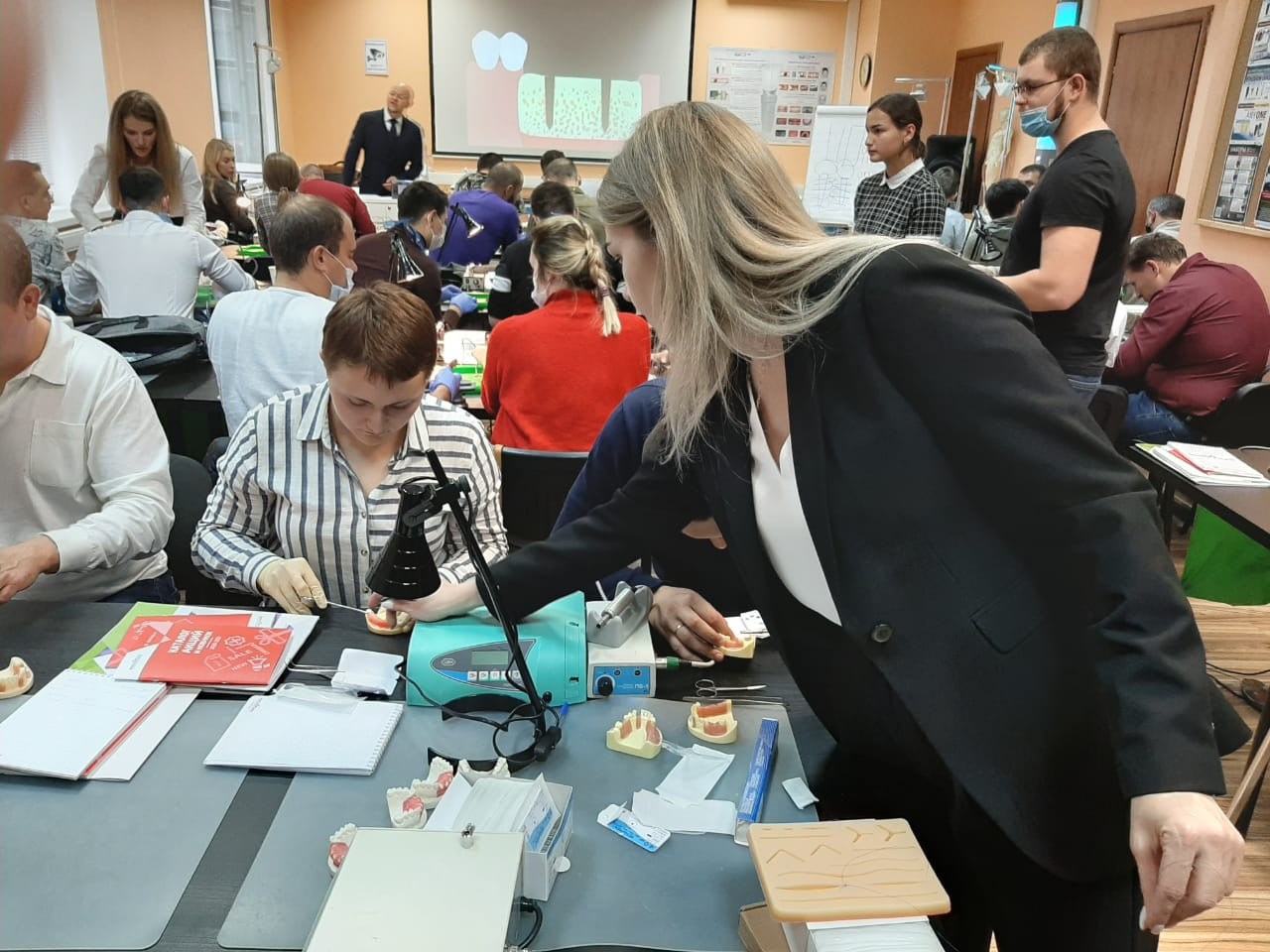 Базовый курс по имплантации, 10-11 октября 2020г.