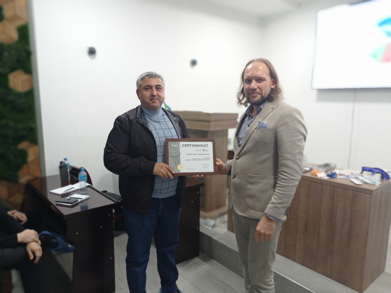 "Все-на-4" и "Все-на-6" для экспертов. Осложнения при имплантологическом лечении