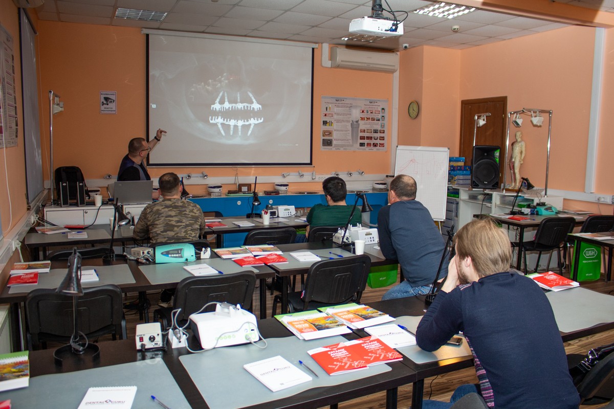 Стоматологическая реабилитация с помощью ангулированных имплантатов. 5 февраля 2020, Данилов Александр Алексеевич