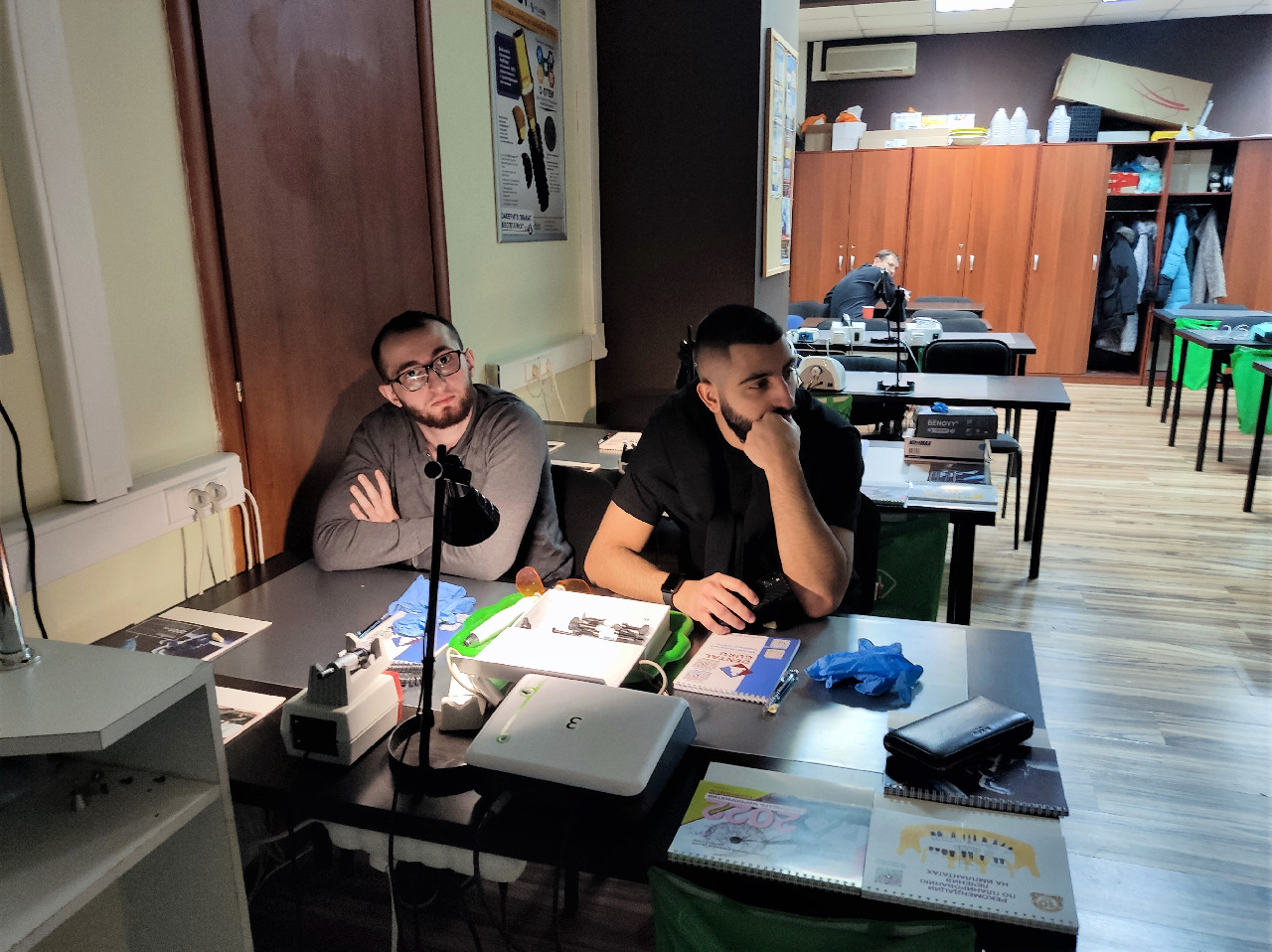 Прямые методы реставраций жевательной группы зубов