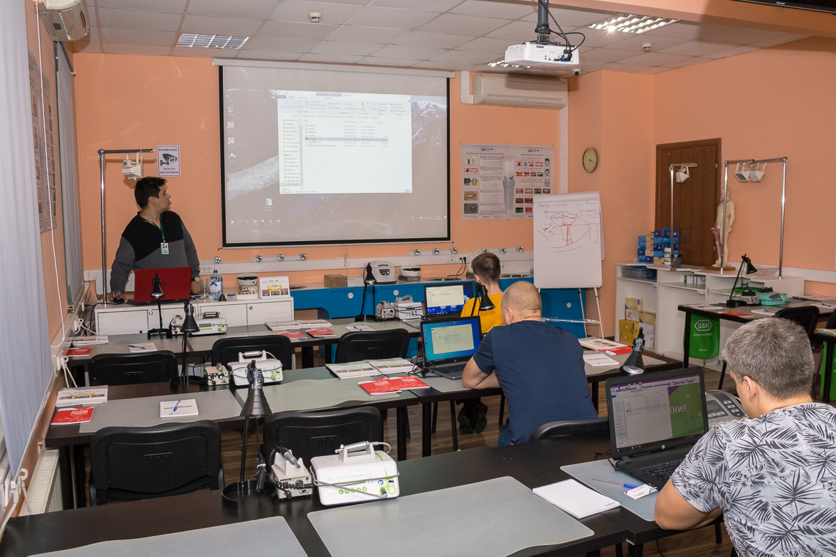 Прогнозируемая имплантация. Технология R2GATE