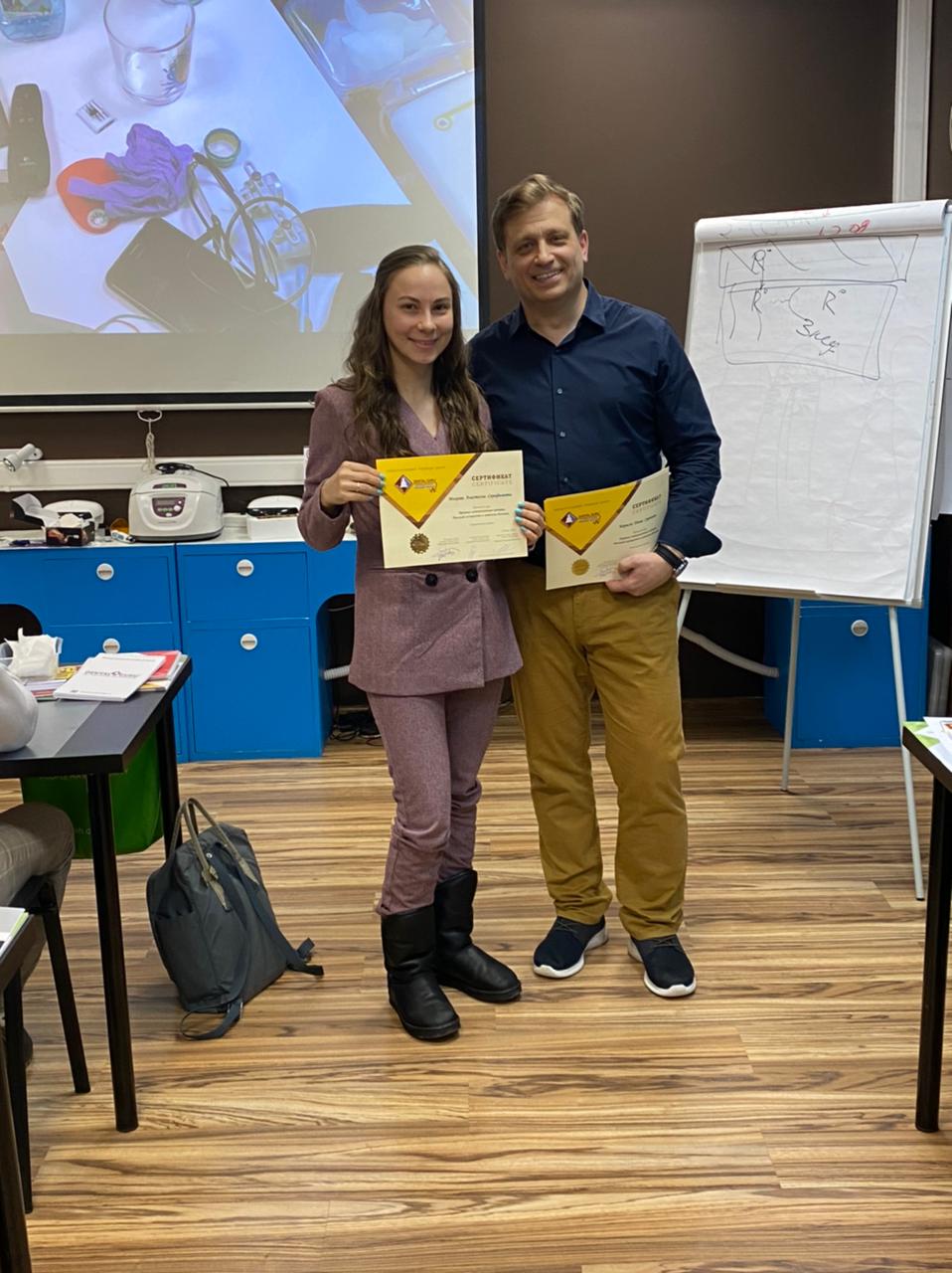 Прямые композитные виниры. Полный алгоритм и немного больше. Пост-релиз 3 марта 2021