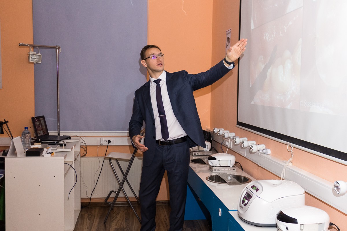 Создание цельнокерамической реставрации в полной анатомии по CAD/CAM с окрашиванием. 8 октября, Станислав Белоус