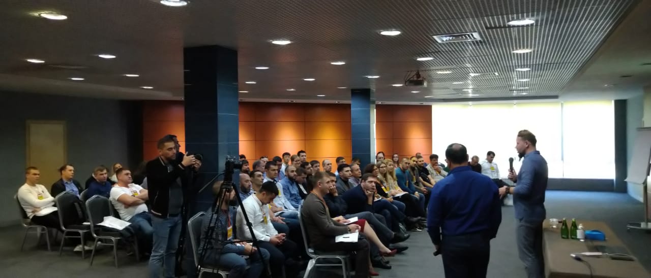 22 октября: Road Show Ховарда Глюкмана в Ростове-на-Дону