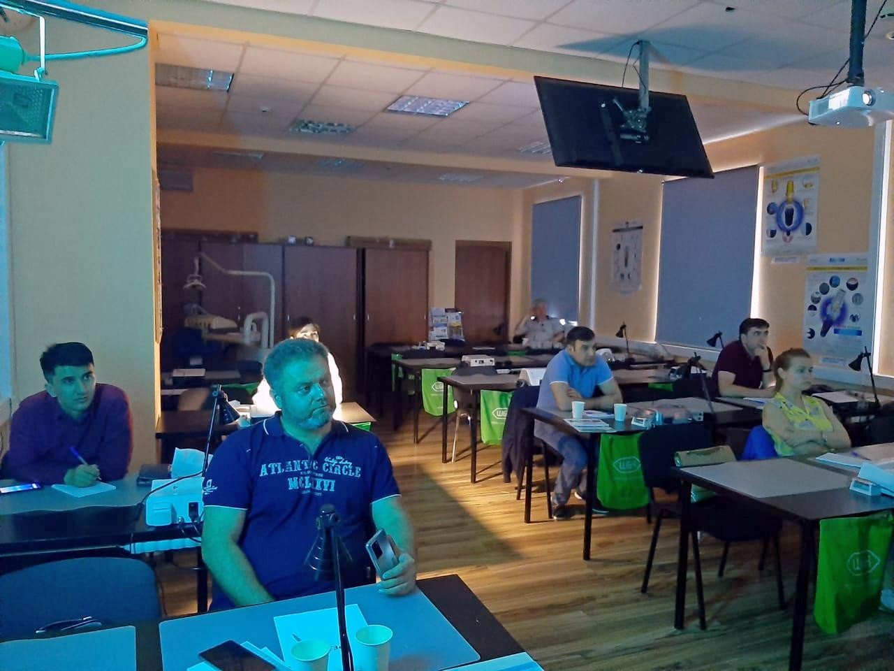 Продвинутый курс по протезированию на имплантатах. 19 июля.