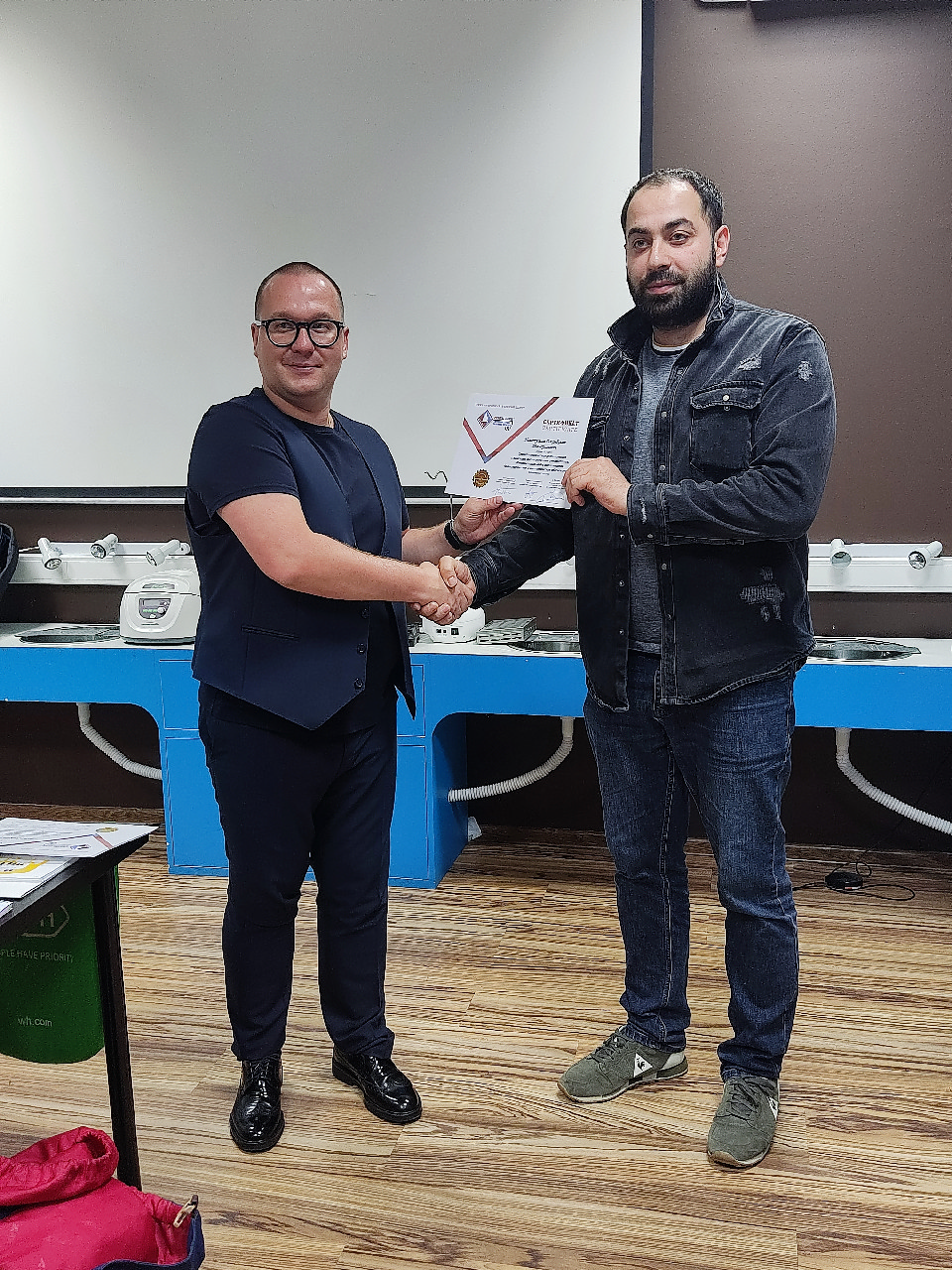 Стоматологическая реабилитация с помощью ангулированных имплантатов