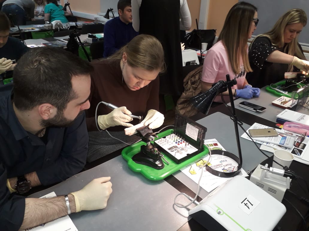 Базовый курс по имплантации в Москве