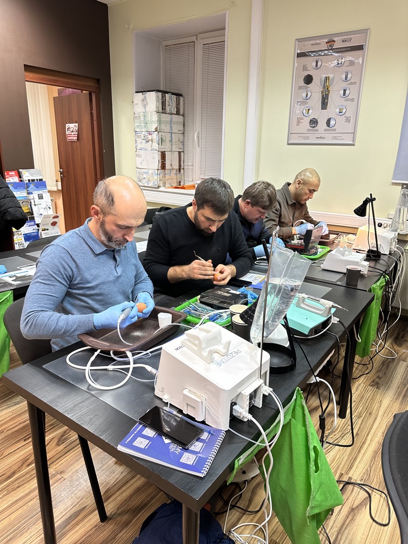 Продвинутый курс по имплантации. Костная пластика и синус-лифтинг