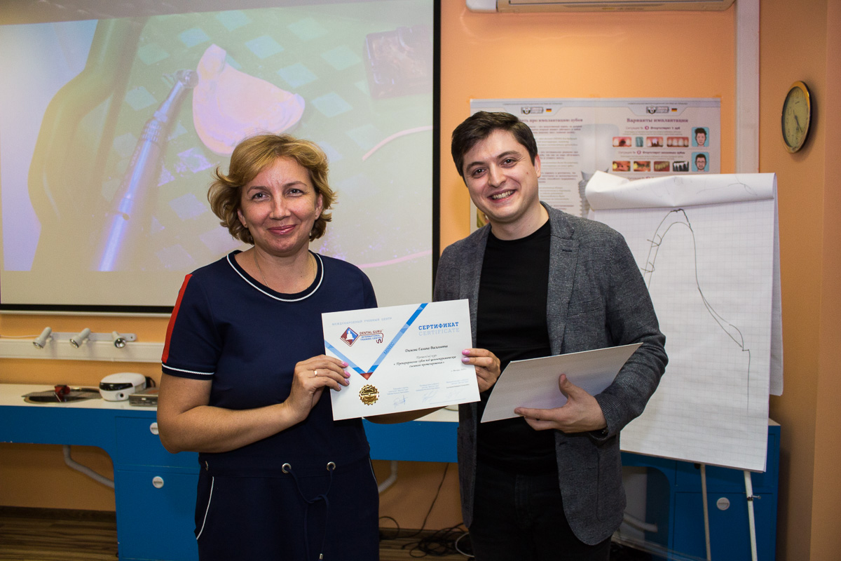 Препарирование зубов под цельнокерамические реставрации во фронтальном отделе. 3 сентября 2019, Султанов К.С.