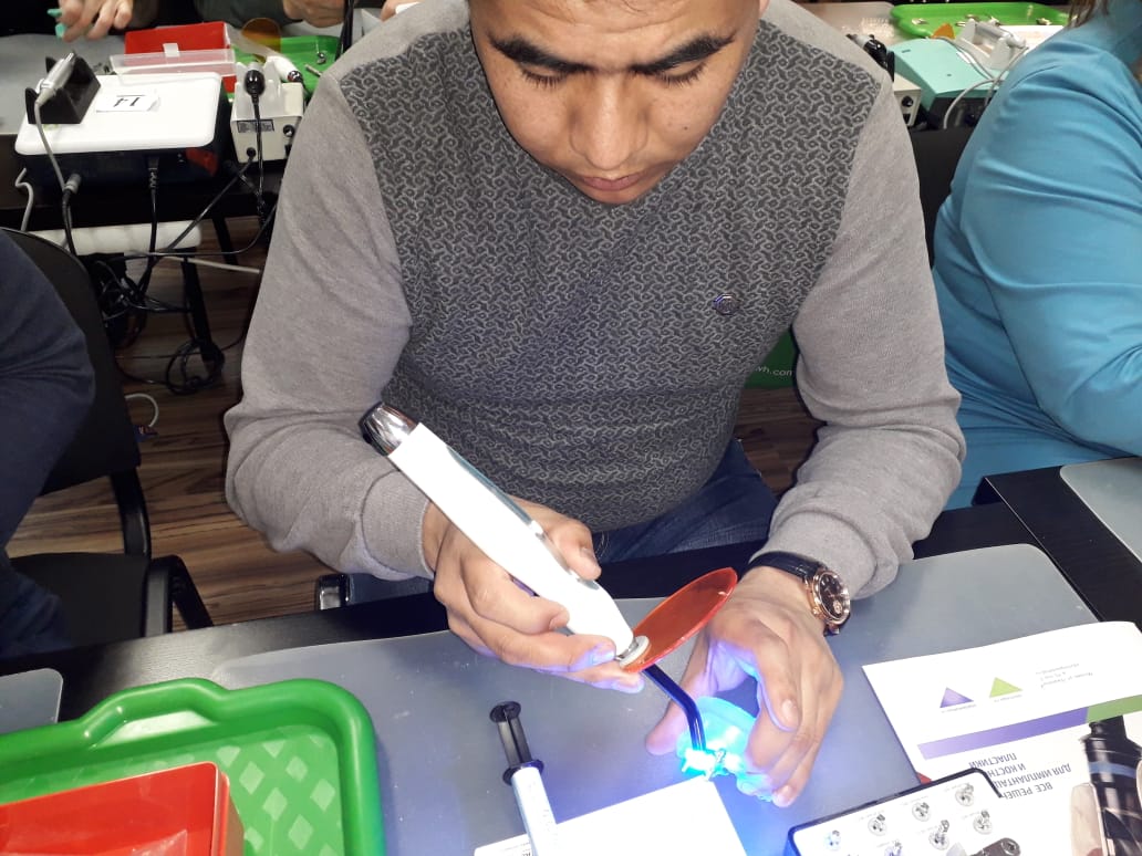 Базовый курс по имплантации в Москве