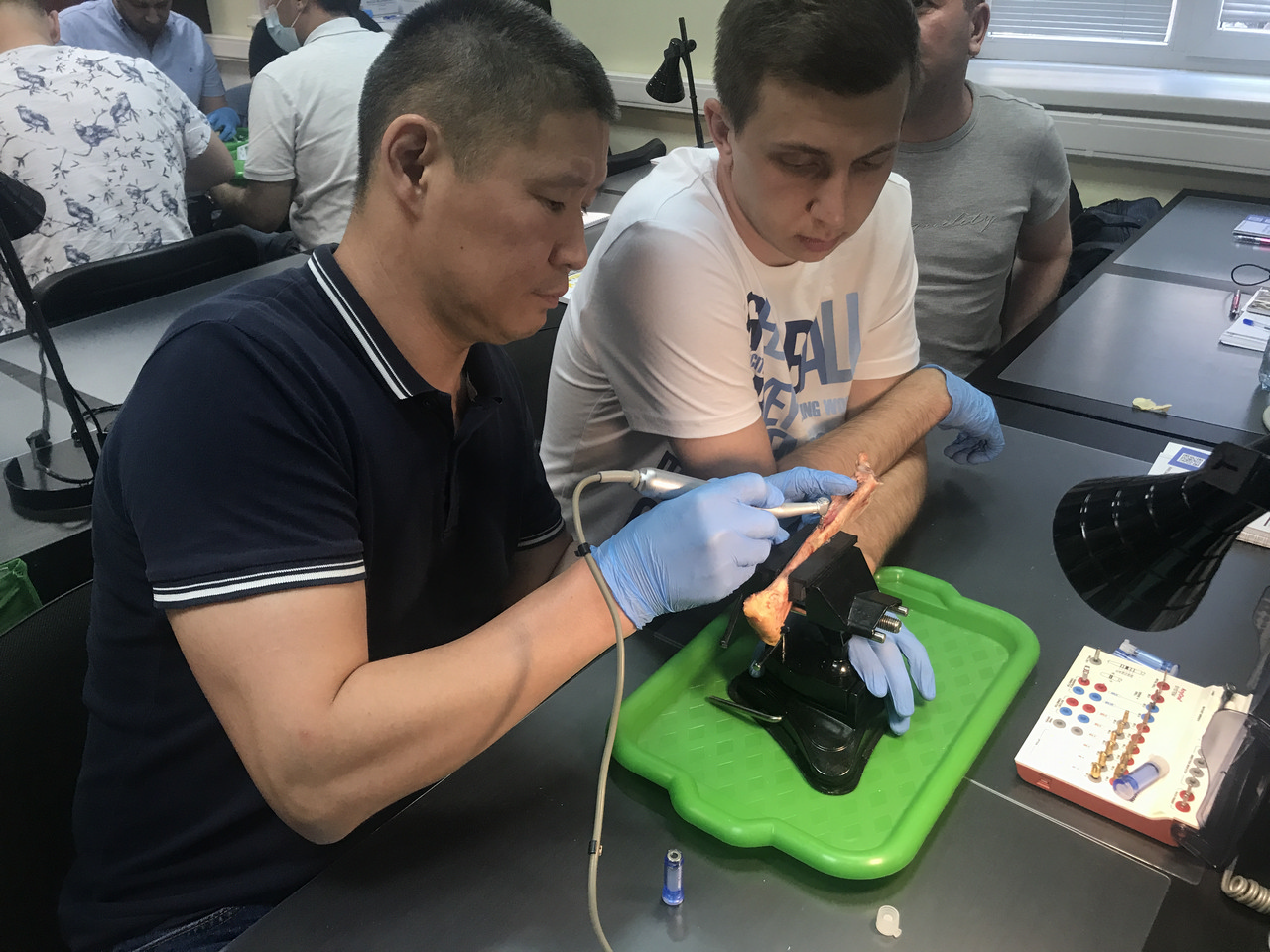 Пост-релиз: базовый курс по имплантации