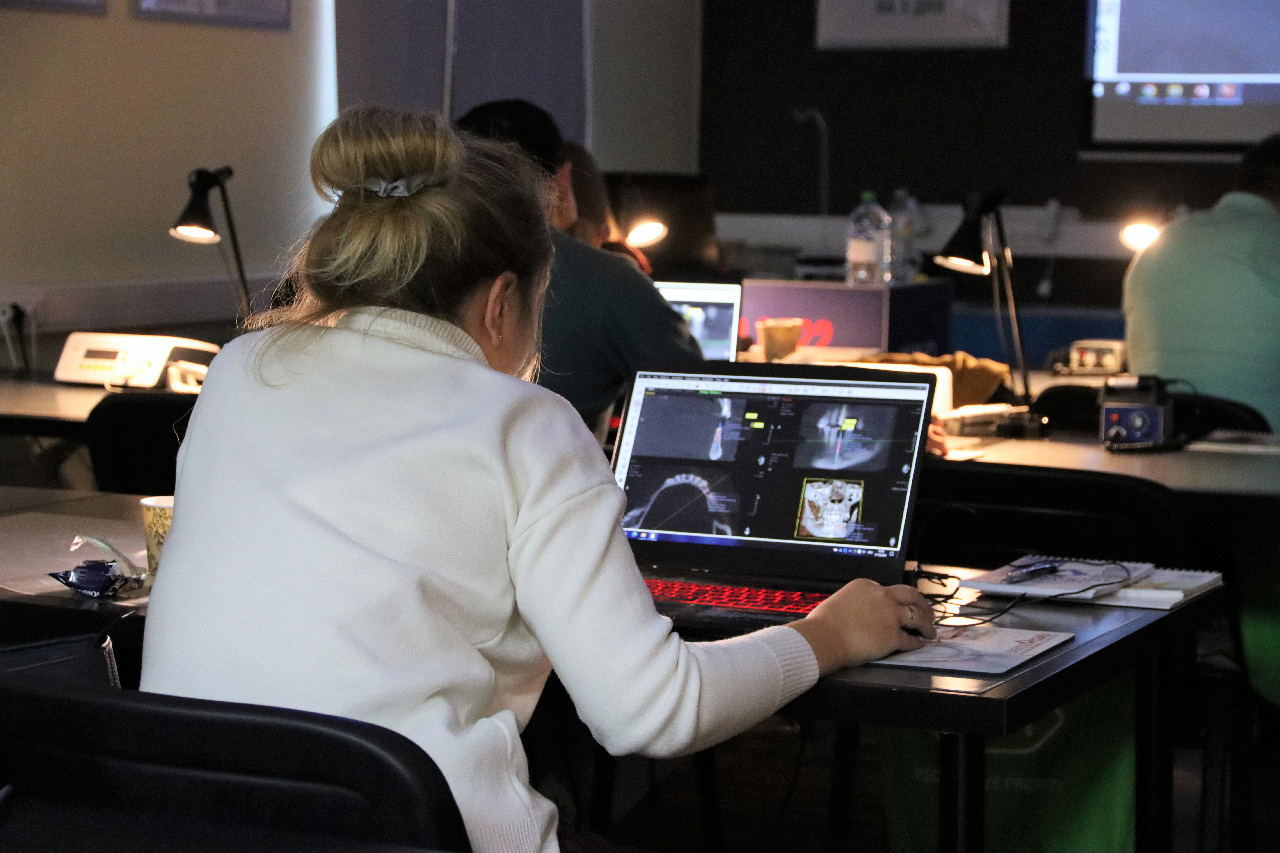 Лучевая диагностика в имплантологическом лечении