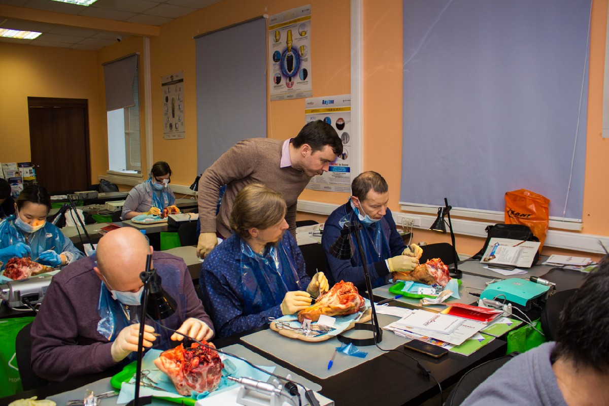 20-21 февраля 2020. Панцулая В.Г. Пластика мягких тканей вокруг имплантатов. Морфологический подход