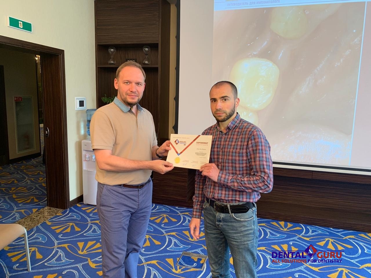 Атравматичное удаление зубов и методики наложения швов