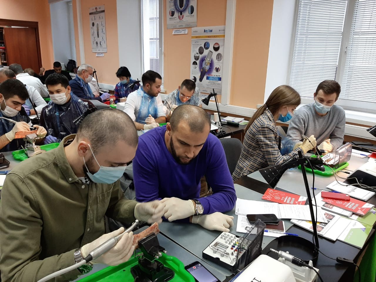 Базовый курс по имплантации, 10-11 октября 2020г.