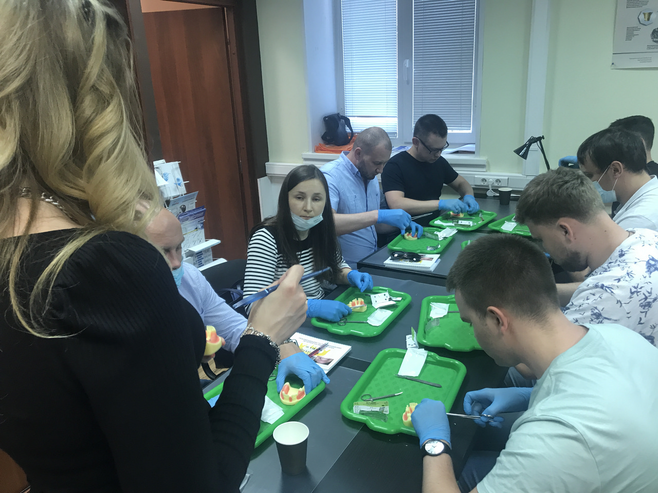 Пост-релиз: базовый курс по имплантации