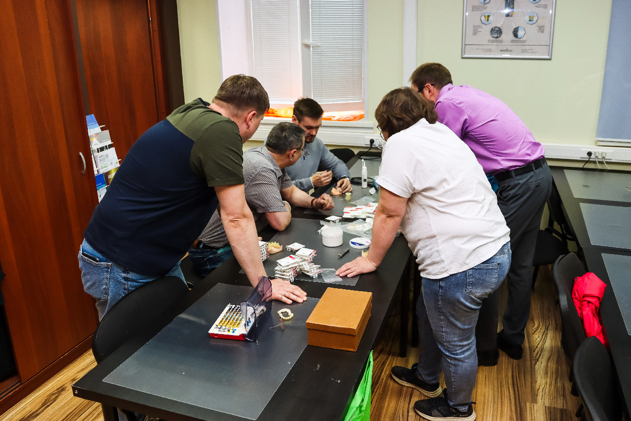 Продвинутый курс R2Gate+ExoCAD. Практика на беззубой челюсти