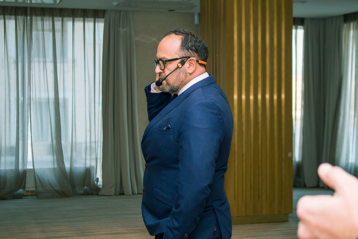 Большой Московский Имплантологический Конгресс с Ховардом Глюкманом 17 октября