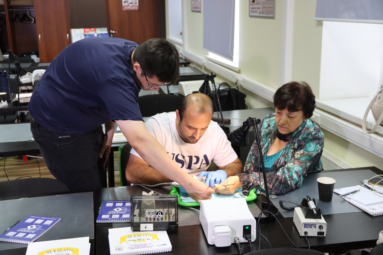 Экспертный курс по тотальной имплантации и протезированию при полном отсутствии зубов