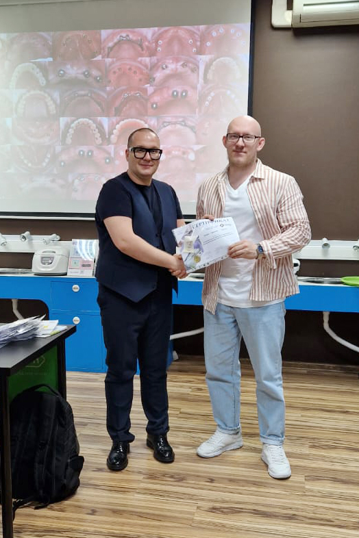 Экспертный курс по тотальной имплантации и протезированию при полном отсутствии зубов 20.08