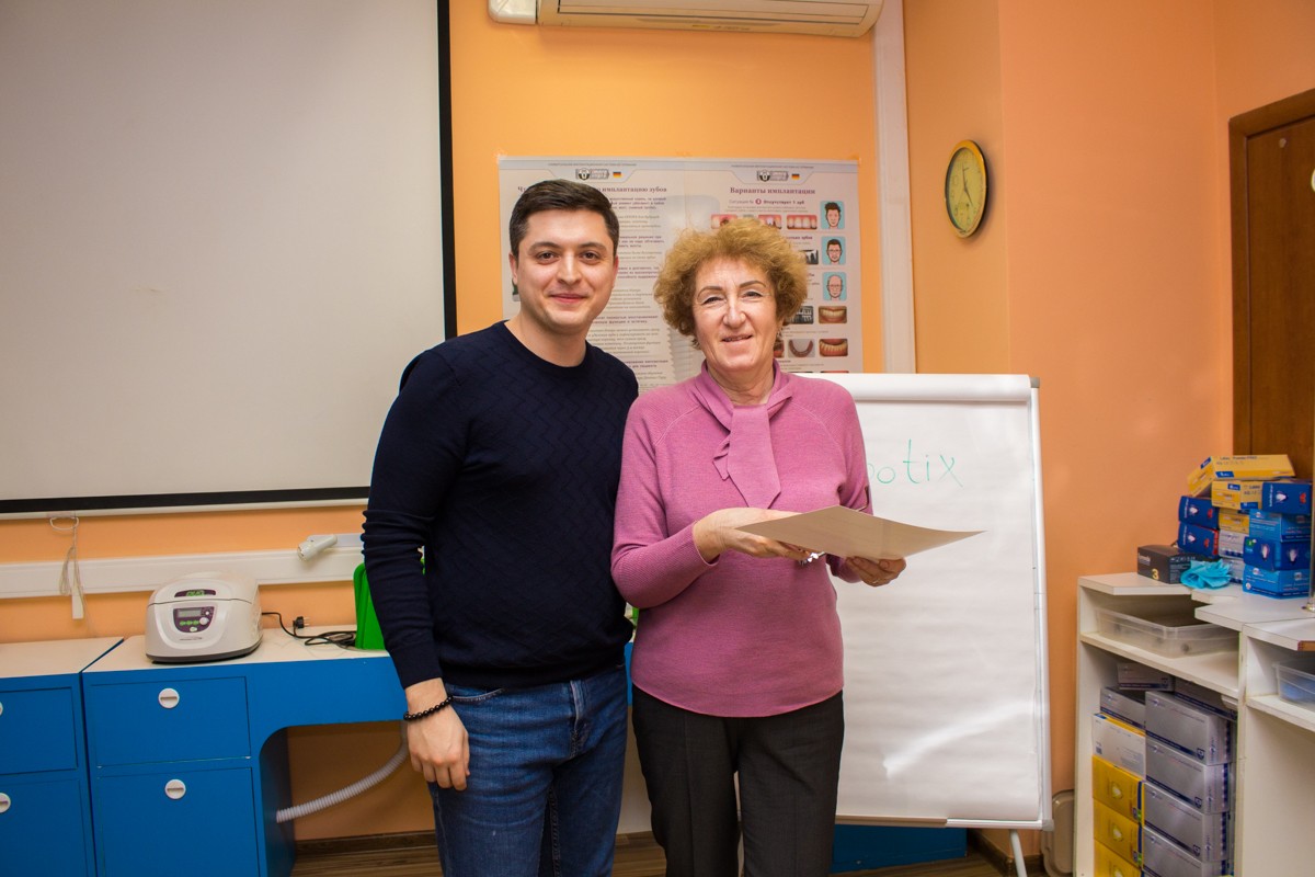 Препарирование зубов под цельнокерамические реставрации во фронтальном отделе, 26 февраля 2020г.