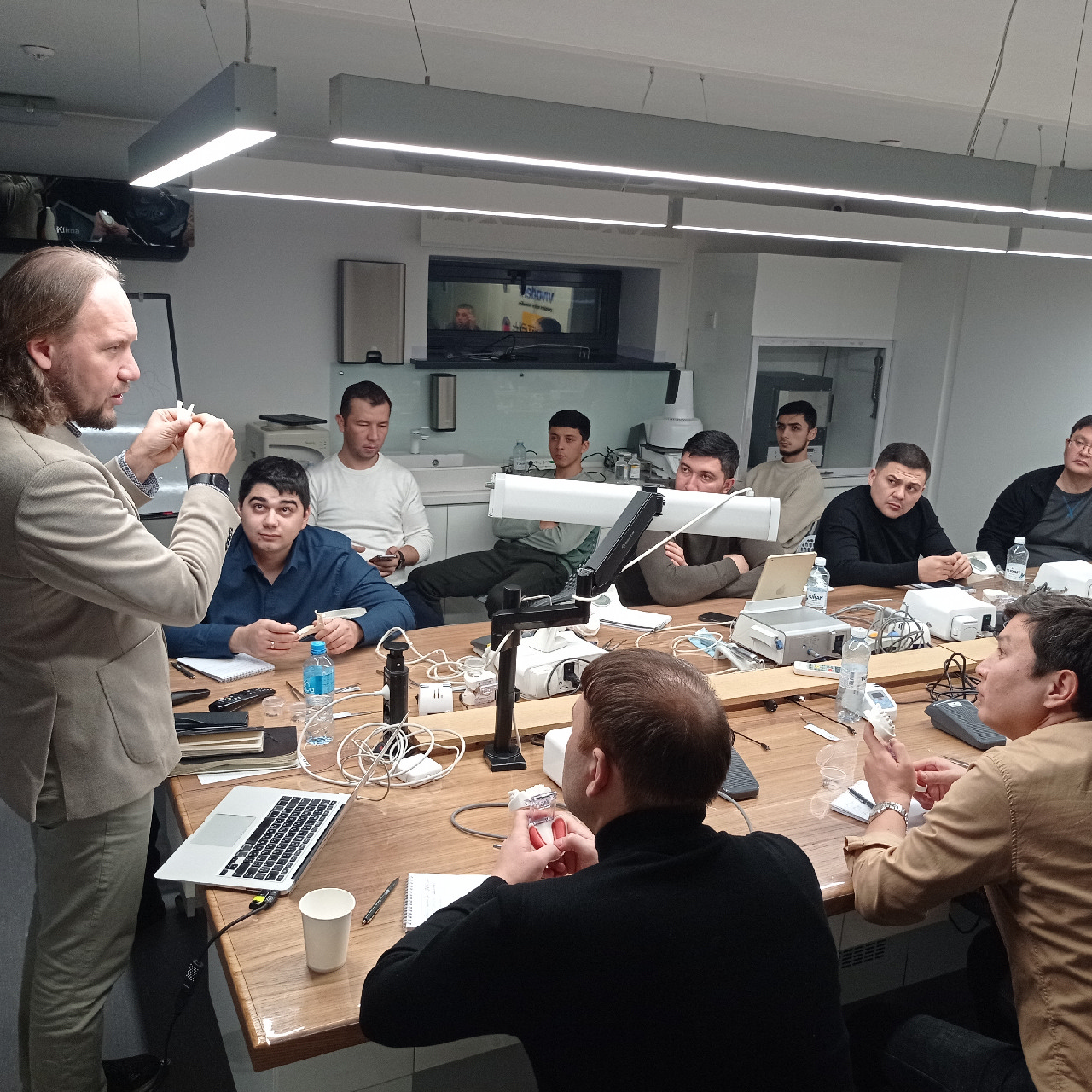 "Все-на-4" и "Все-на-6" для экспертов. Осложнения при имплантологическом лечении