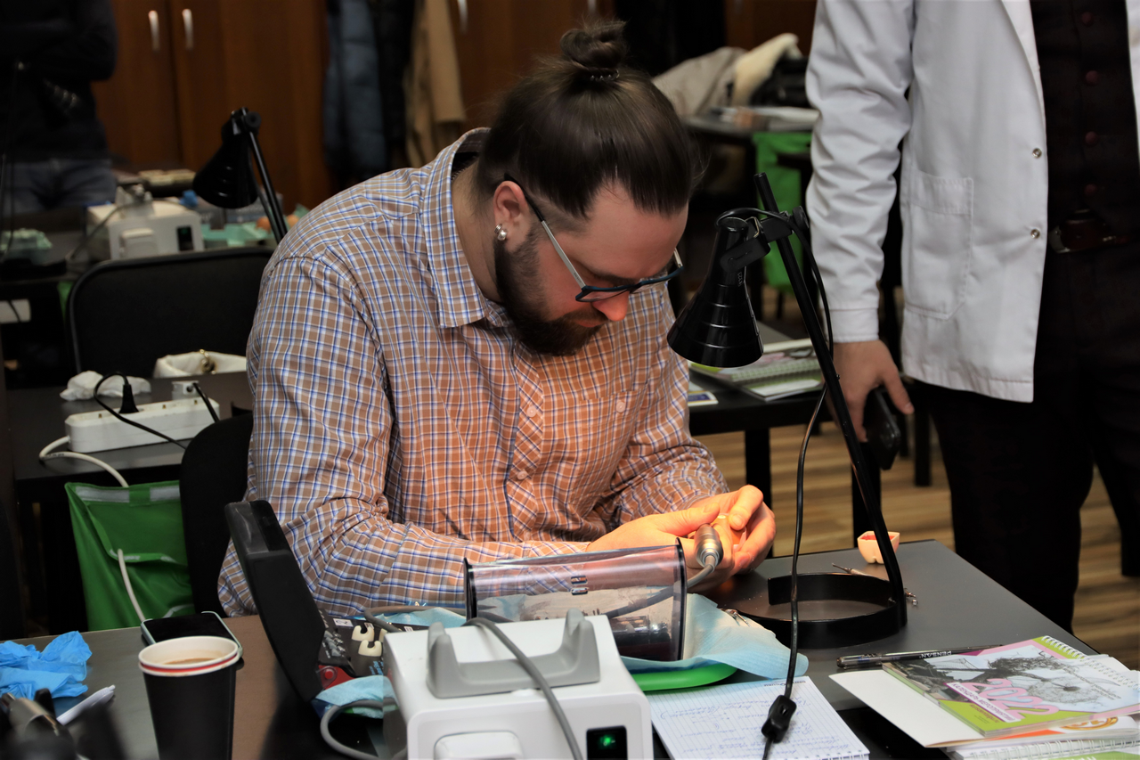 Продвинутый курс по имплантации 10-11 февраля