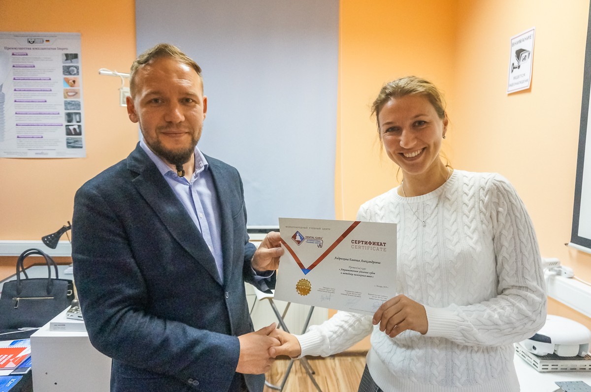 Атравматичное удаление зубов и методики наложения швов. Курс Камиля Наильевича Хабиева, 6 октября