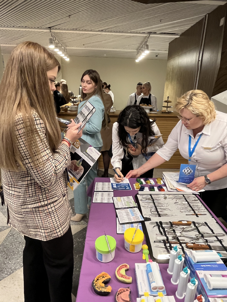 EIGHTEETH DENTAL CONGRESS