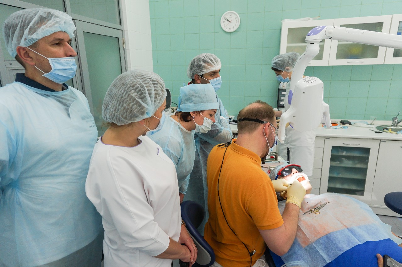 Модульный курс - Обучение секретам и нюансам имплантации на практике в условиях клиники