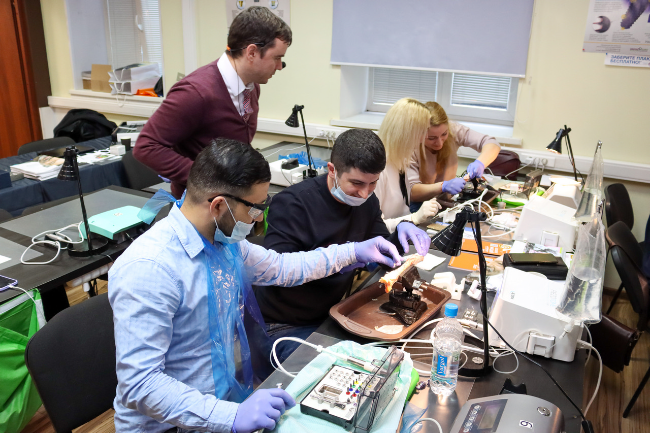 Продвинутый курс по имплантации. Костная пластика и синус-лифтинг