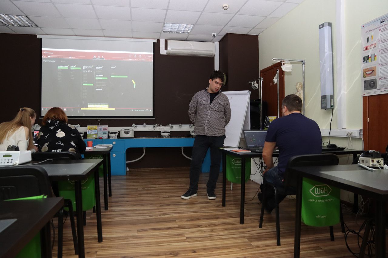 Продвинутый курс R2Gate+ExoCAD. Практика на беззубой челюсти